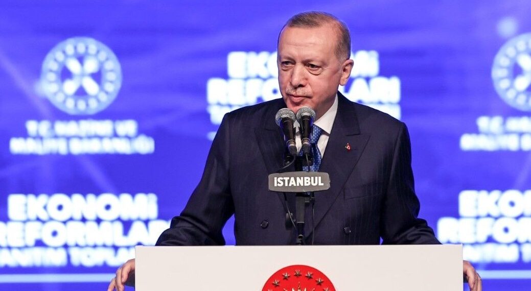 Erdoğan 'müjde' dedi ama esnaf için pek de öyle olmadı... 'Ekonomi reform paketi'nde vergi krizi!
