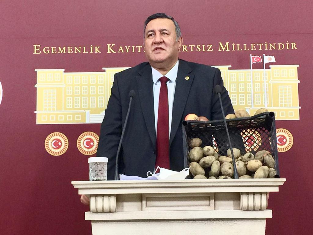 'Tarımda eski hamam eski tas' dedi ve... CHP'li Gürer'den 'ekonomik reform paketi' açıklaması: Yine çiftçi unutuldu