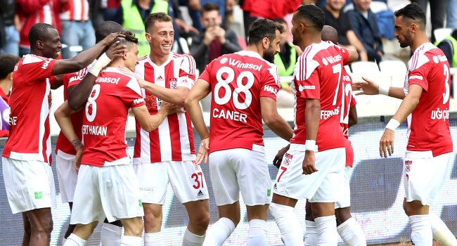 Sivasspor, 3 puanı kaptanıyla aldı