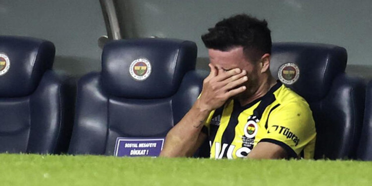 Fenerbahçe'de "Gökhan Gönül" şoku!