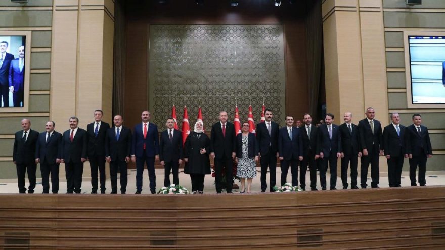 'Kabine değişecek' iddiaları Akit'i kızdırdı! 'Yalan yanlış uydurup da...'