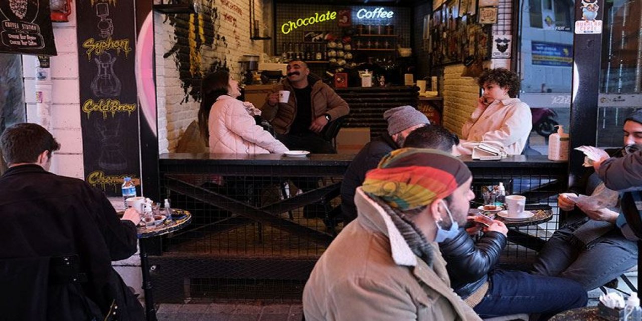 Vaka sayılarındaki artış dikkat çekmişti... İstanbul için korkutan açıklama: "İkinci normalleşmenin etkisi henüz görülmedi"