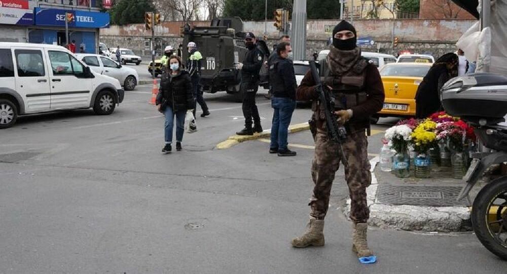 Okmeydanı'nda tüm giriş ve çıkışlar kapatıldı