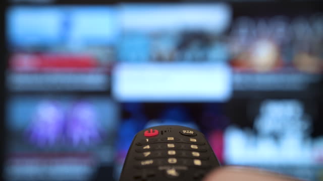 İbo Show'a rakip olarak gelmişti... Ratinglerde çakıldı: Veda mı ediyor?