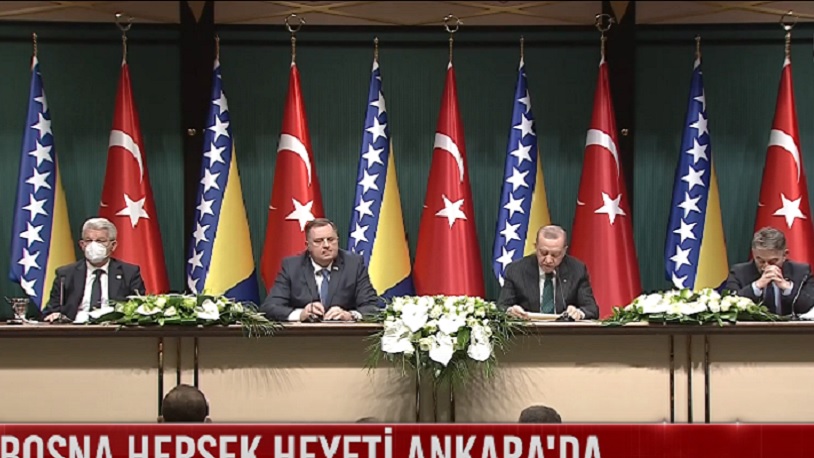 'Geçici bir yanlışlığın tezahürü gibi geliyor bana' dedi ve... Erdoğan'dan açıklama: Mısır halkı bizimle ters düşmez