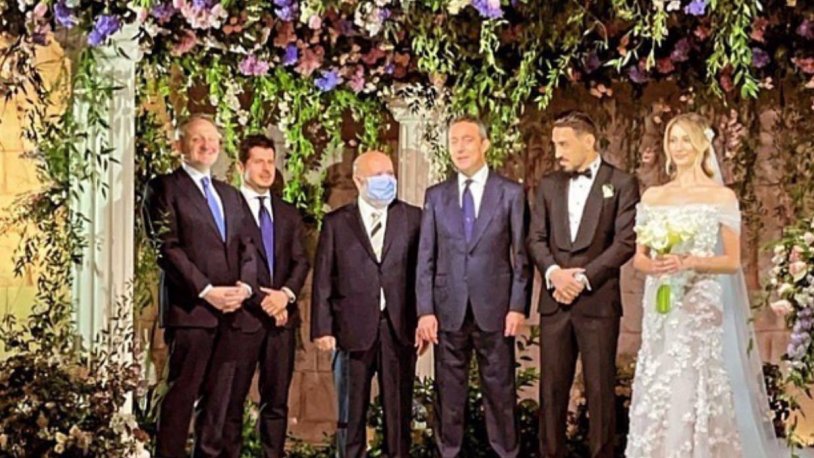 Fenerbahçe'nin yeni transferi İrfan Can Kahveci evlendi