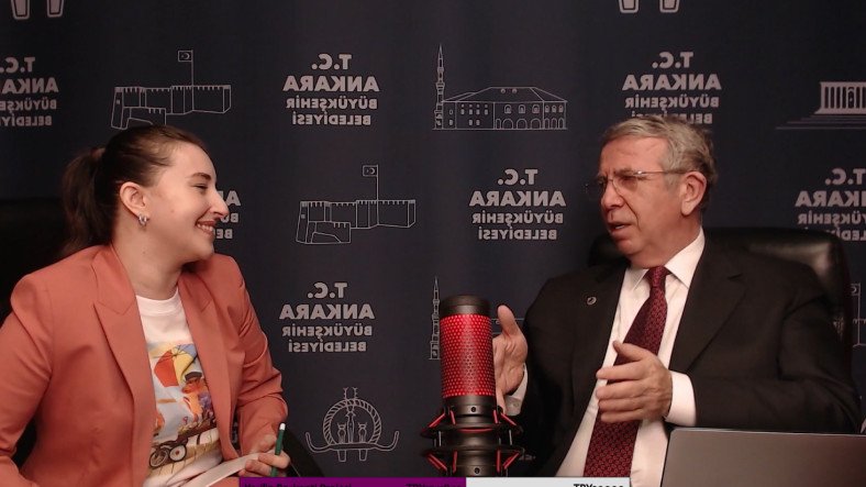 'İçimde yaradır' sözleriyle açıkladı... Mansur Yavaş kendisini en çok üzen şeyi canlı yayında söyledi!