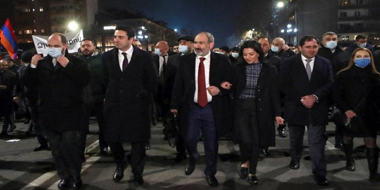 Azerbaycan hezimeti büyüyor... Ermenistan’da Paşinyan’a mahkemeden şok!