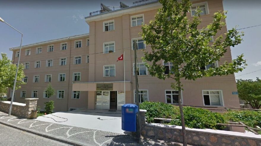 Kur’an kursunda 20 öğrencinin koronavirüs olduğu tespit edildi