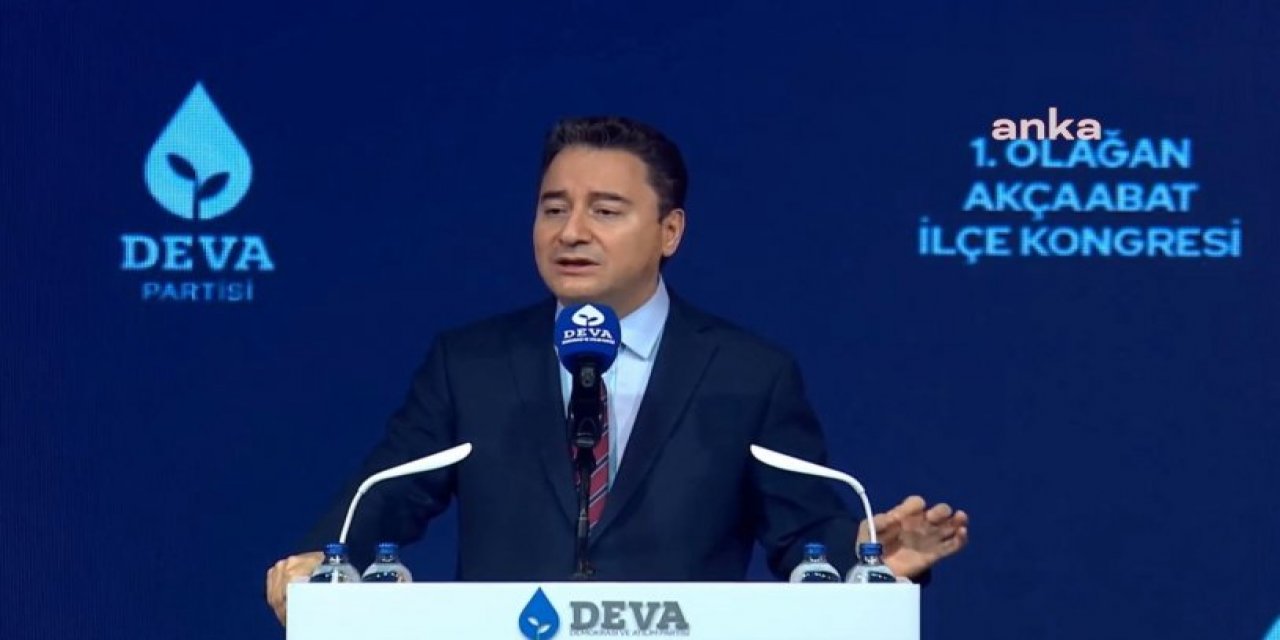Merkezin "faiz artırımı" açıklamasına tepki! Ali Babacan açtı ağzını yumdu gözünü... Erdoğan'a sert sözler: "Gereğini yapacak, çıkıp özür dileyecek"