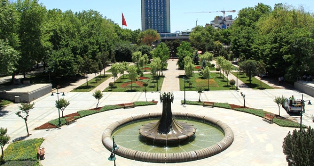 Vakıflar Genel Müdürlüğü'nden Gezi Parkı devri açıklaması!