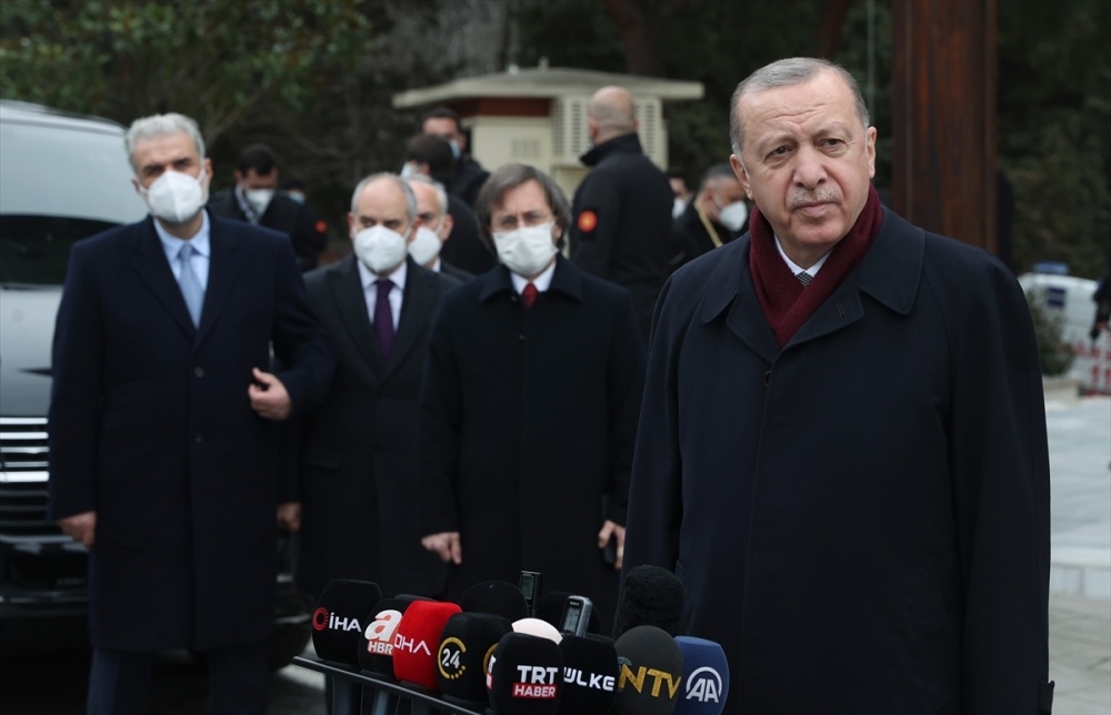 Erdoğan'ın Cuma çıkışı fotoğrafı dikkat çekti