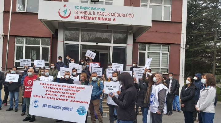 Sorunlarına çözüm getirilmesini talep ettiler... Sağlık emekçileri seslendi: Tükeniyoruz!