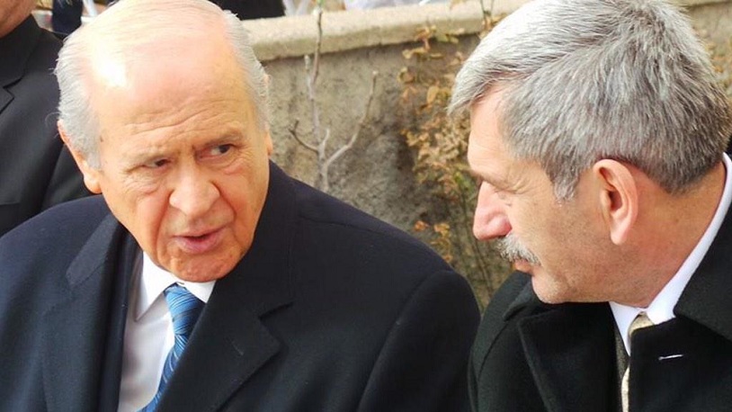 Bahçeli'nin eski yardımcısıydı... MHP'yi ve ittifakı topa tuttu! 'Bağımlı siyaset rantçıları'
