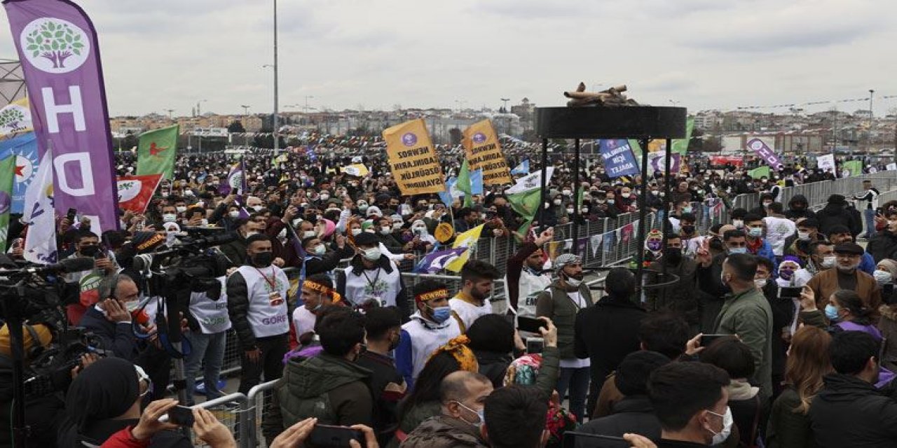 İstanbul'daki Nevruz kutlamalarında 14 kişi gözaltına alındı