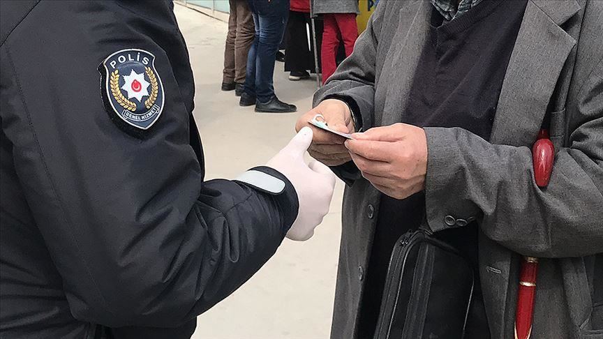 İçişleri Bakanlığı açıkladı! Cumartesi günü kaç kişiye koronavirüs cezası kesildi?