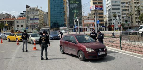 Vaka sayılarının arttığı İzmir'de koronavirüs denetimleri sıklaştırıldı