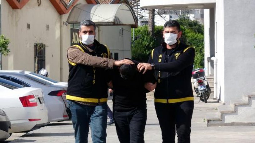 Bıçaklı gaspçı olay yerine dönünce yakalandı