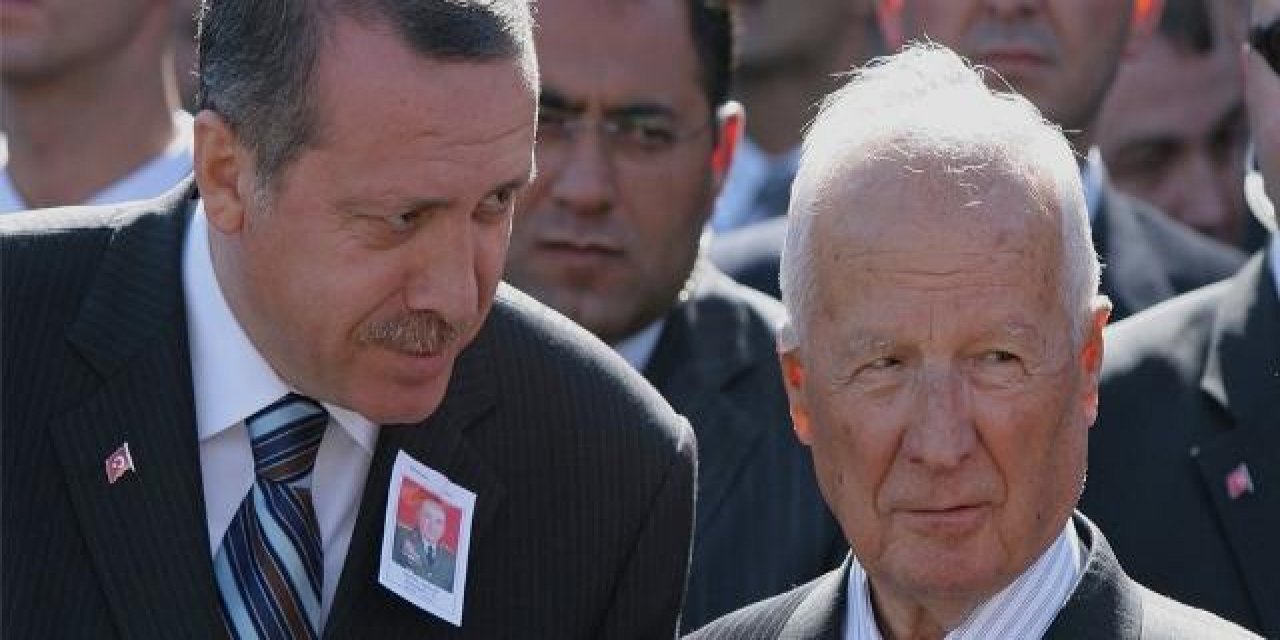 Kenan Evren'i 70'e katladı... Kararname rekoru Erdoğan'da!