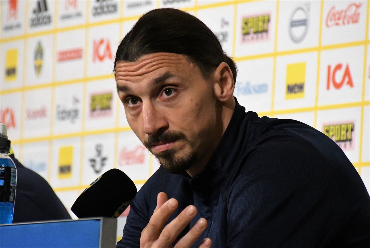 Zlatan İbrahimovic'in duygusal anları! Aldığı haber sonrası gözyaşlarını tutamadı