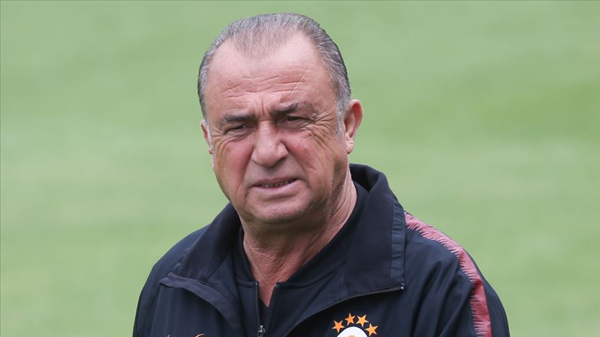 Galatasaray'da flaş gelişme! Fatih Terim 12 ismin üstünü çizdi