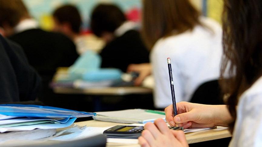 Milli Eğitim Bakanlığı'ndan liselerde yüz yüze sınav kararı!