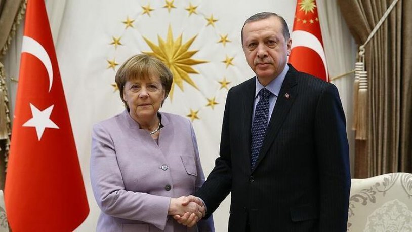 Tayyip Erdoğan AKP kongresi öncesi Angela Merkel'i de aradı