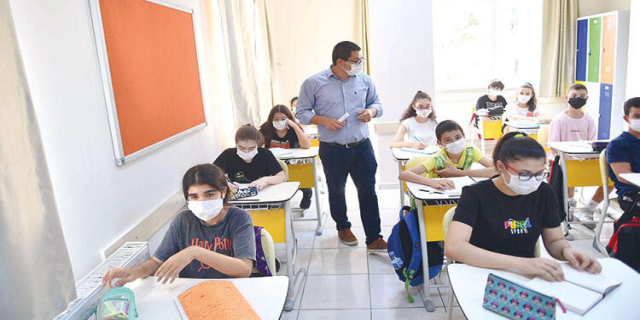 Matametikten kıstı dine ekledi...  MEB'den yüz yüze eğitime son dakika müdahalesi!