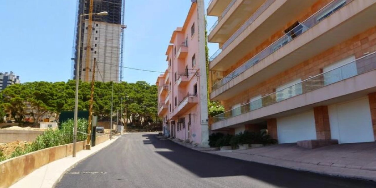 Hiç genişliği 60 santim bir ev gördünüz mü?  Bir inat uğruna öyle bir şey yaptı ki... İşte "Garez" apartmanı!