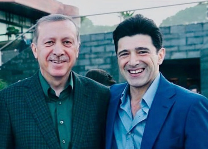 Hakan Ural'dan Erdoğan'a övgü dolu sözler... 'Yol yaptı arsalarınız değerlendi, teşekkür etmelisiniz!'