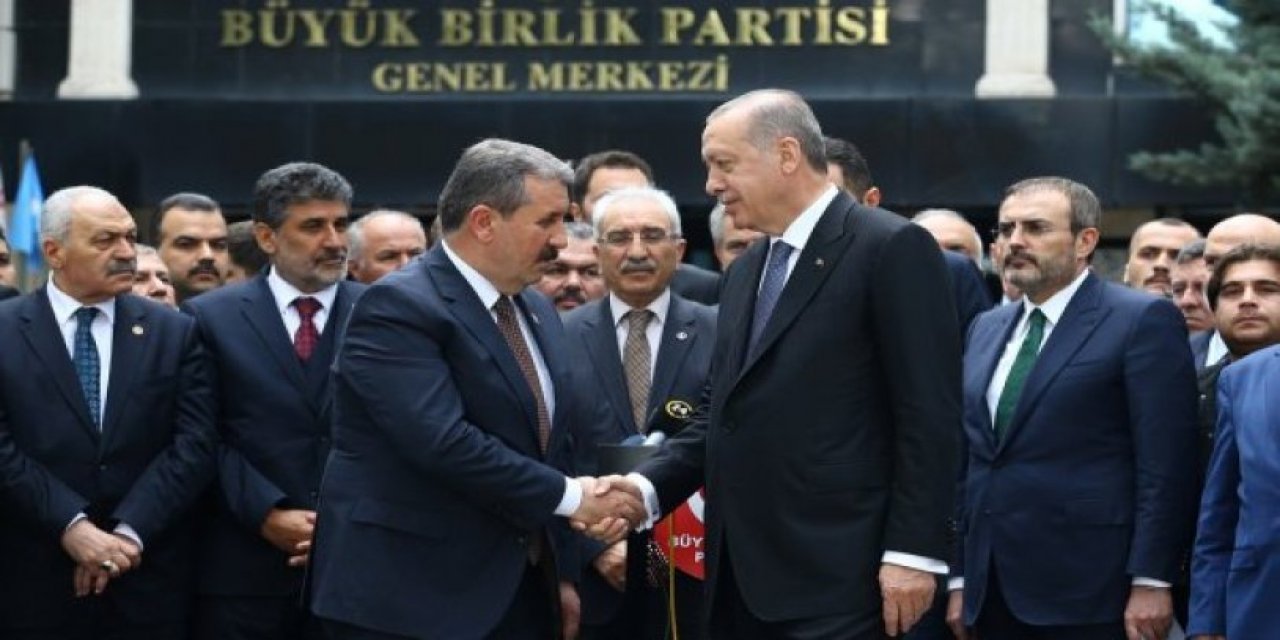 Siyaset dünyasını karıştıracak iddia! AKP üyesi Mustafa Destici BBP Genel Başkanlığı'na nasıl aday oldu?