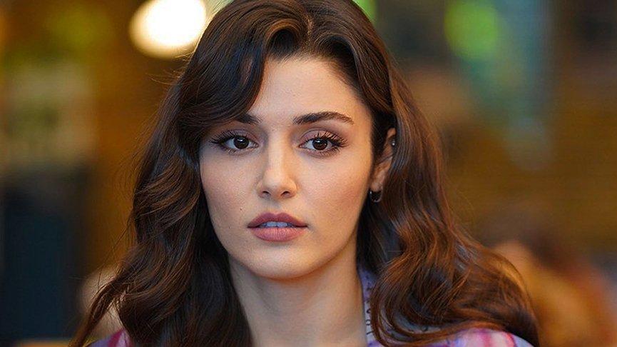 Hande Erçel sosyal medya rekoru kırdı