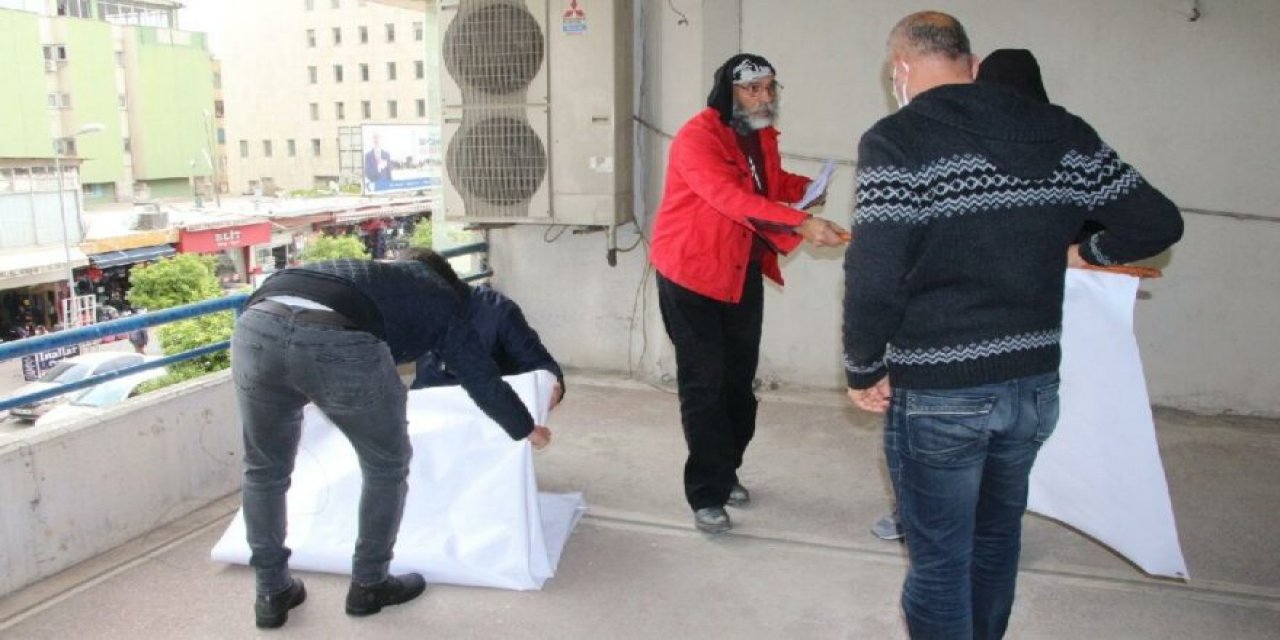 Bu kez destek vermedi... "Yeter Erdoğan" pankartına polis izin vermedi!