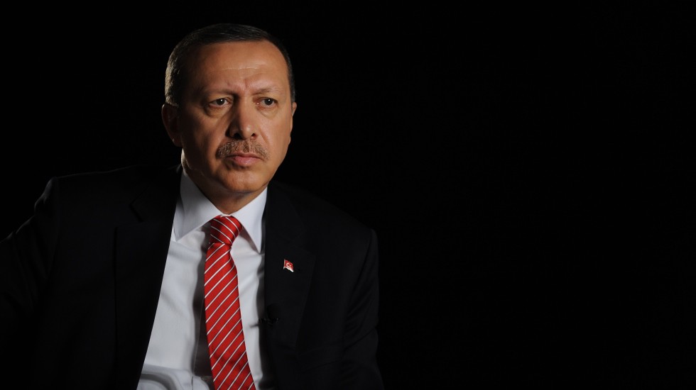 'Bir şeyler olacak' dedi ve... Ahmet Takan açıkladı! AKP'nin bugünlerde hesabı ne?
