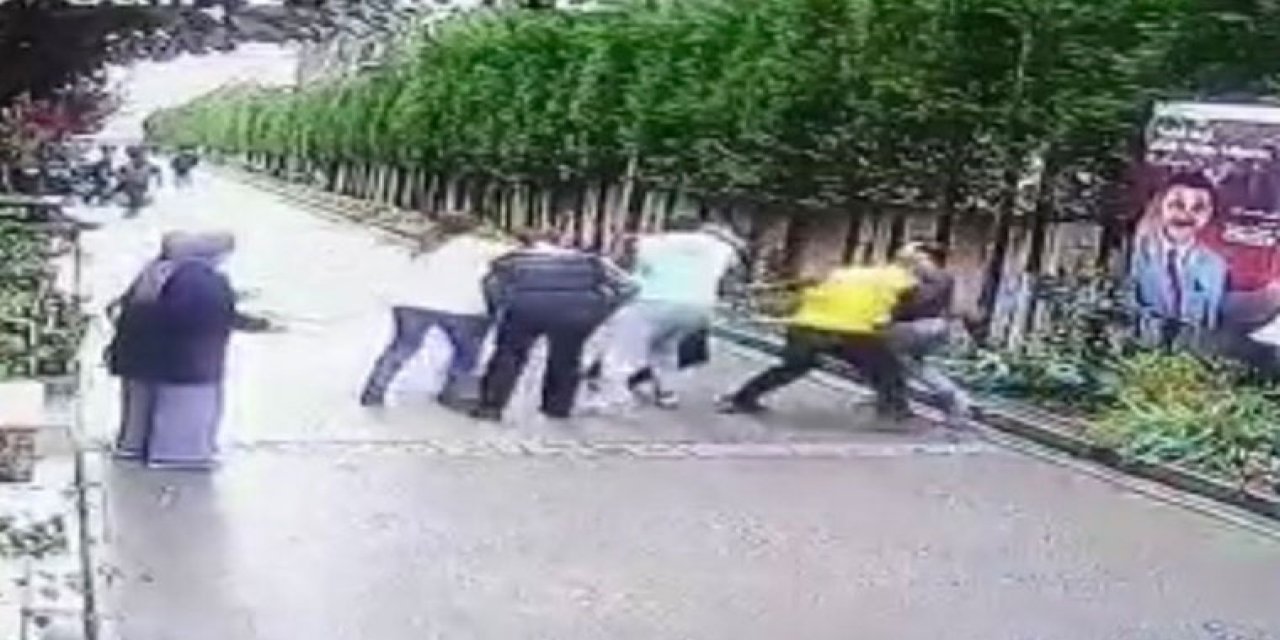 Lüks sitede "boksör" dehşeti! Önüne gelene saldırdı...
