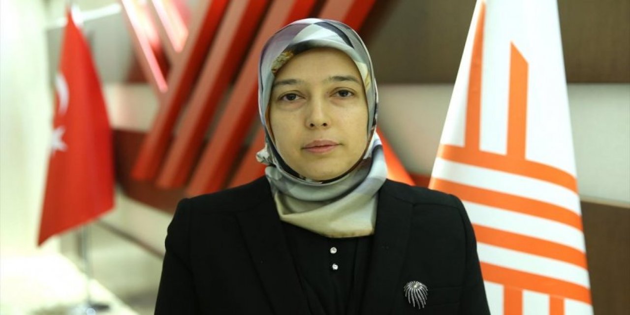 Bilim Kurulu üyesinden velilere uyarı! "Maske üstüne siperlik nedir?"