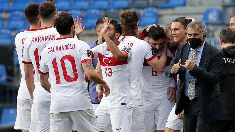 A Milli Takım'da Letonya maçı öncesi koronavirüs alarmı