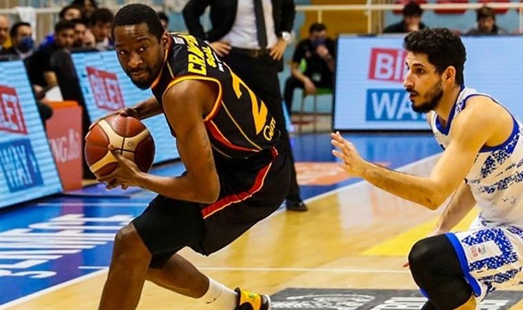 Galatasaray baskette kaybetti, küme düşme tehlikesine girdi