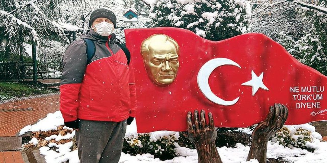 "Andımız haykıra haykıra okunmalı" Bahçeli'nin sözleri sonrası harekete geçti! AKP'li belediyeden "Ne Mutlu Türküm Diyene" hamlesi!