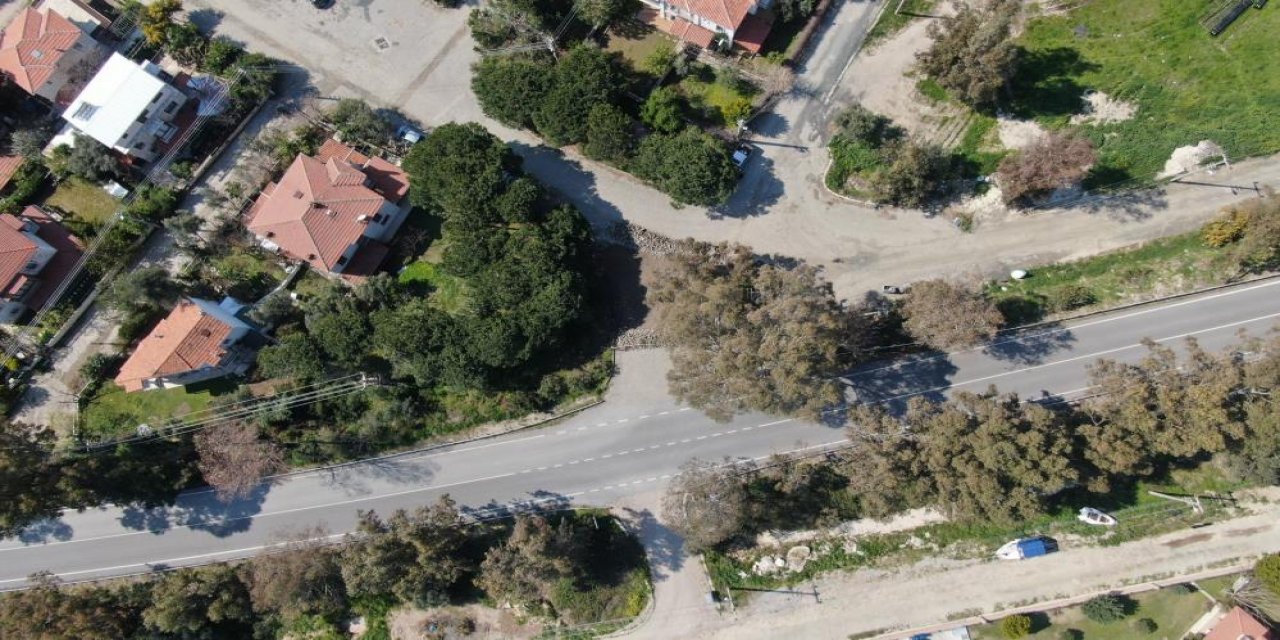 Foça’da her yol "Mahmut"a çıkıyor!