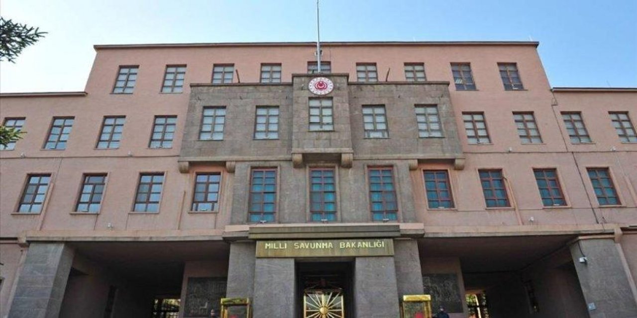 "Atatürk" askerin kurs yönergesinden çıkarıldı!