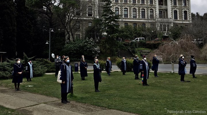 Boğaziçi Üniversitesi akademisyenleri kararlı! 63'üncü kez rektörlüğe sırt döndüler