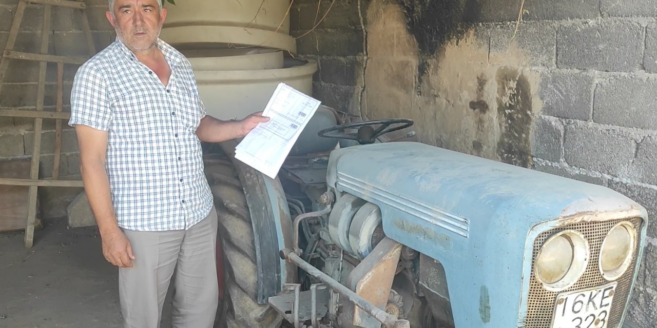 Şaka değil gerçek... 12 yıl önce ölen adamın hurda traktörüne trafik cezası kesildi!