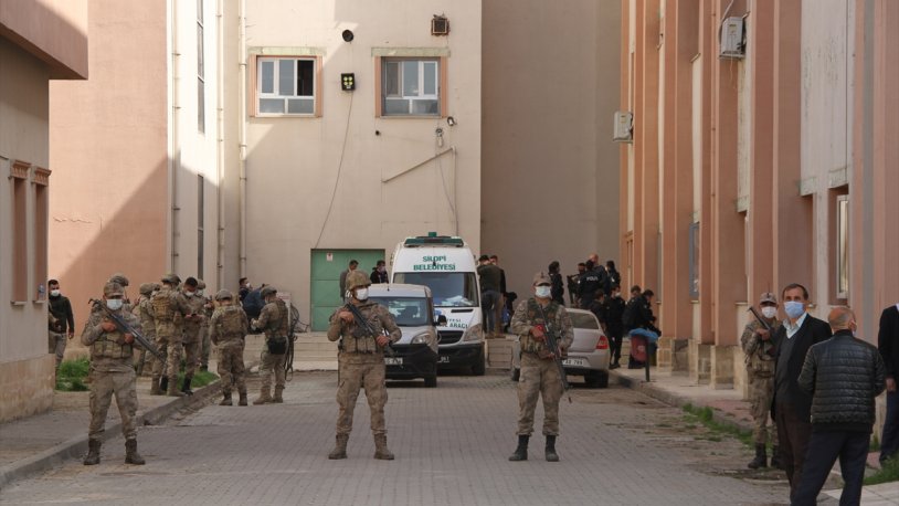 PKK'lıların tuzakladığı patlayıcı infilak etti!