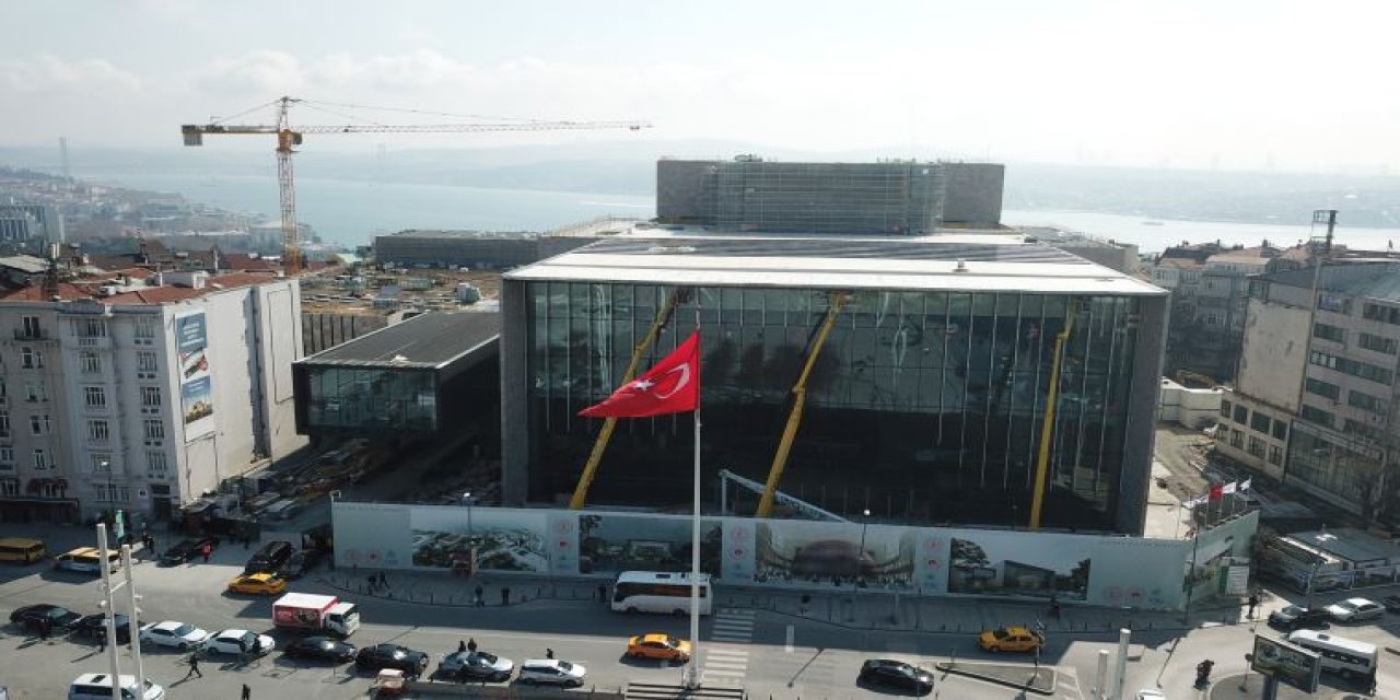 Kültür Bakanı Ersoy, AKM'nin "tahmini" maliyetini açıkladı!