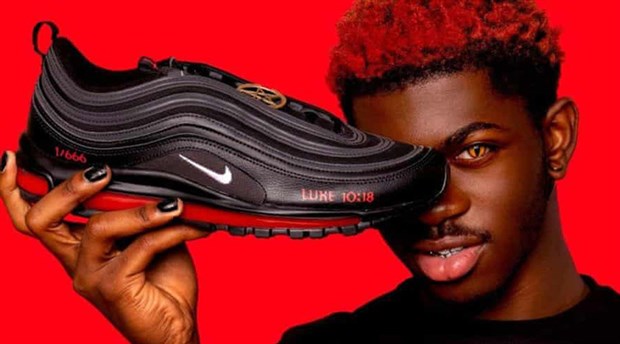 Nike'ın insan kanından ayakkabılara karşı açtığı davada karar verildi!