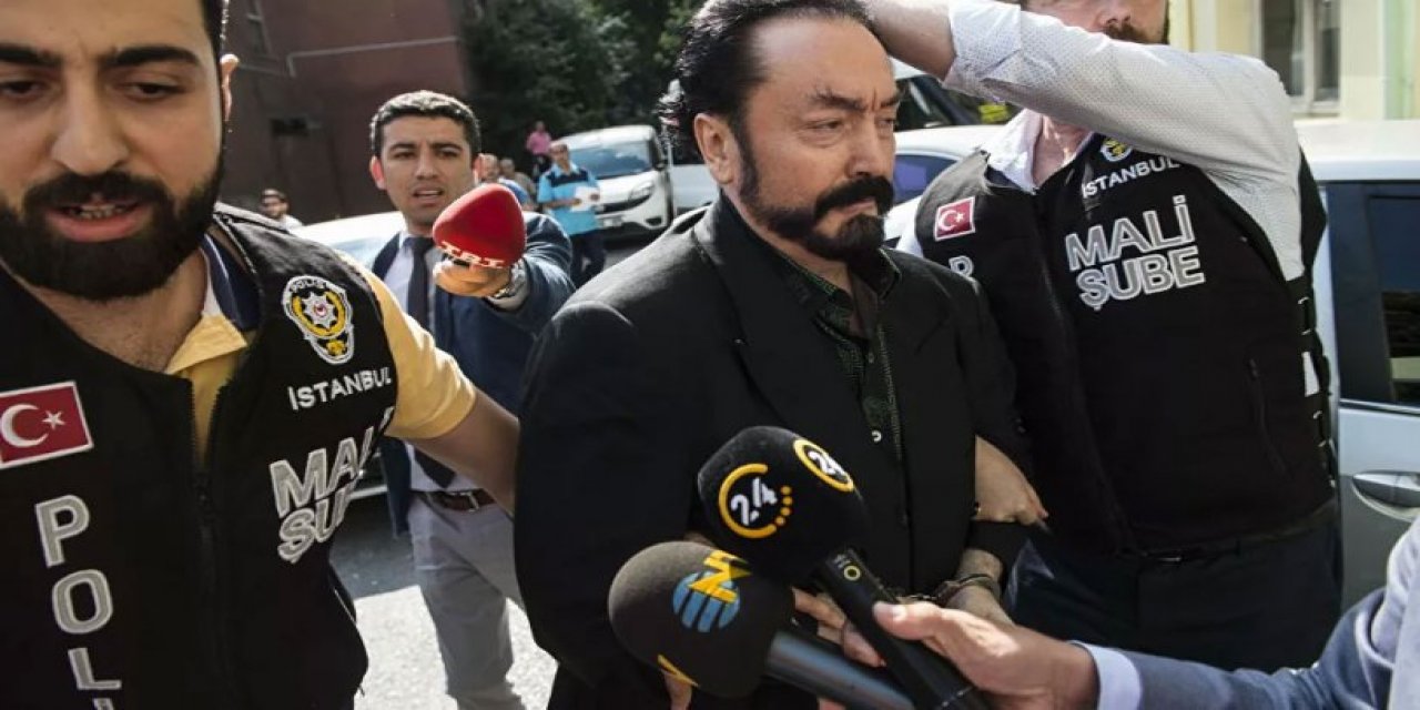 "Emniyet şov yapmak istiyordu kaçtım" Adnan Oktar'dan akılalmaz savunma!