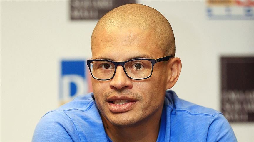 Alex de Souza, futbola başladığı takıma antrenör oldu