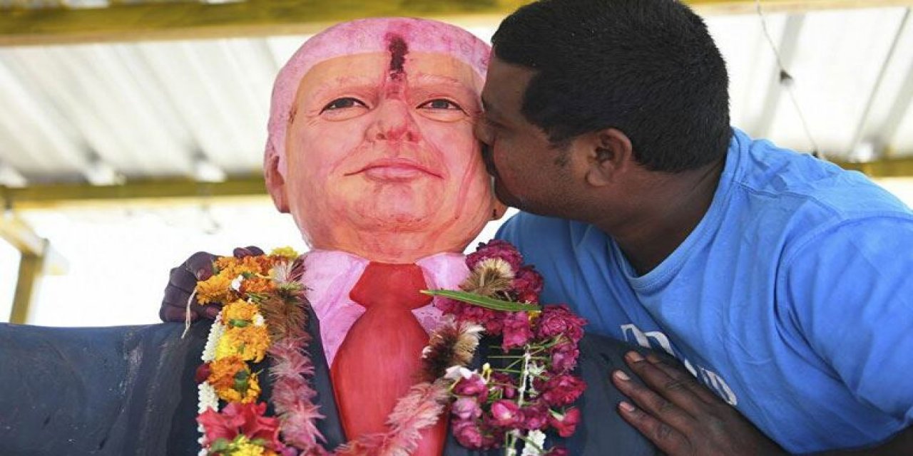 Trump'a 'tanrı' gibi tapıyordu... O Hintli adam...