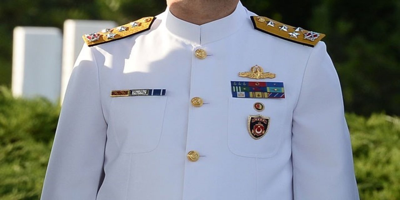 "İki bildiri arasındaki farkı bulun" Saygı Öztürk 126 emekli büyükelçinin imzaladığı Montrö bildirisiyle, 104 emekli amiralin imzaladığı Montrö bildirisini değerlendirdi! "Darbe çağrısı bunun neresinde?"